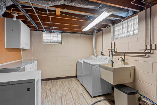 5843 June Avenue N, Minneapolis, MN 55429