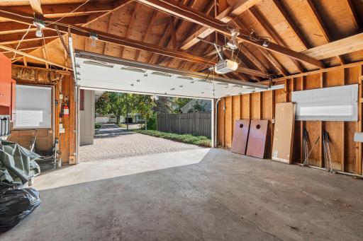 5843 June Avenue N, Minneapolis, MN 55429