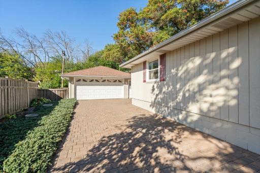 5843 June Avenue N, Minneapolis, MN 55429