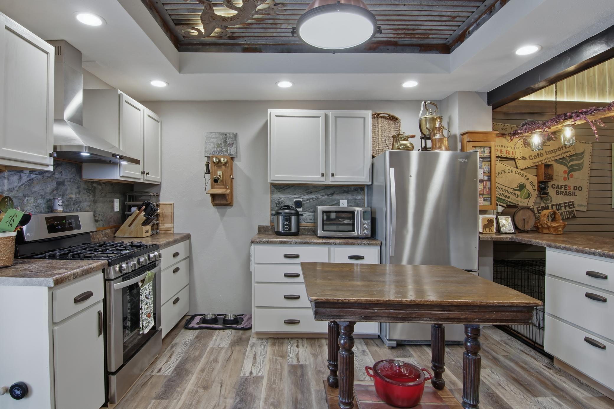 03-Kitchen-4-jpg.jpg