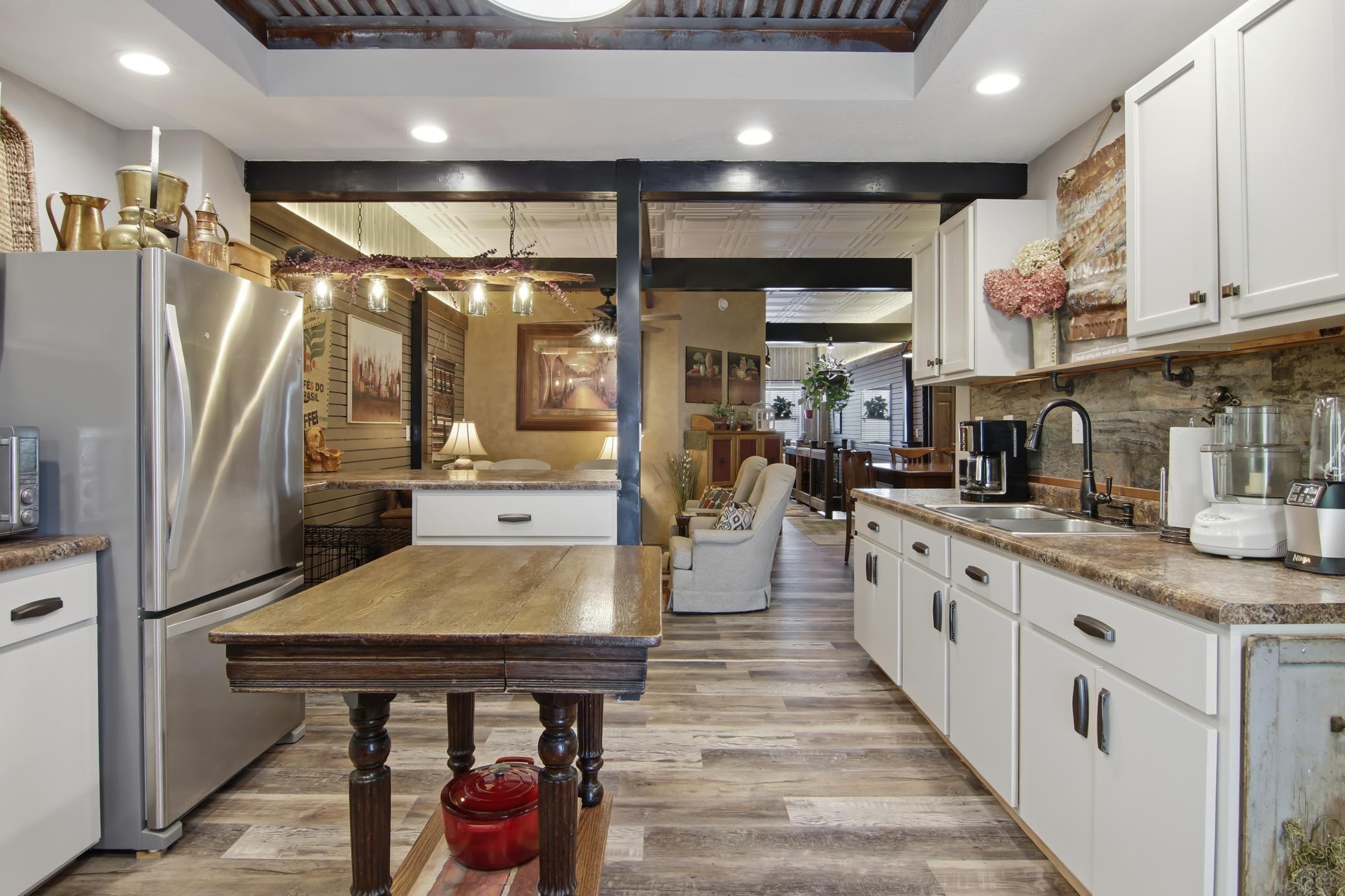 03-Kitchen-7-jpg.jpg