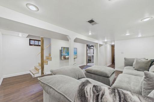 1315 Buchanan Street NE, Minneapolis, MN 55413