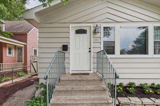 1315 Buchanan Street NE, Minneapolis, MN 55413