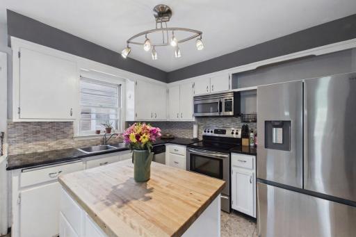 1315 Buchanan Street NE, Minneapolis, MN 55413