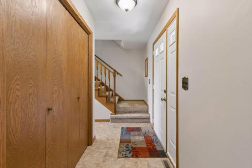 7885 Kingsview Lane N, Maple Grove, MN 55311