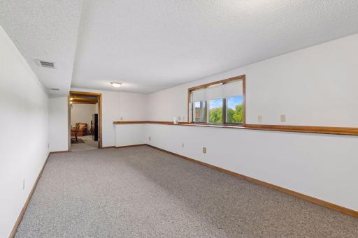 7885 Kingsview Lane N, Maple Grove, MN 55311
