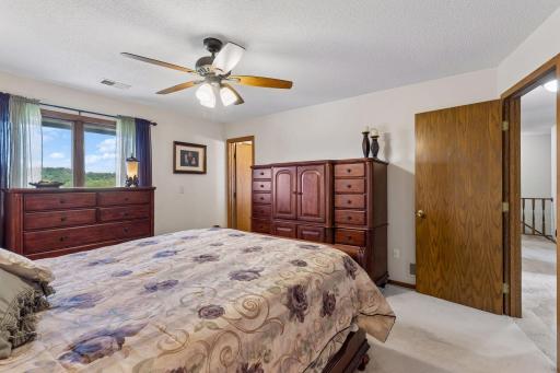 7885 Kingsview Lane N, Maple Grove, MN 55311