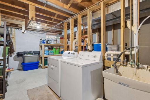 7885 Kingsview Lane N, Maple Grove, MN 55311
