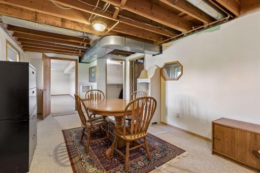 7885 Kingsview Lane N, Maple Grove, MN 55311