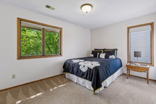 7885 Kingsview Lane N, Maple Grove, MN 55311