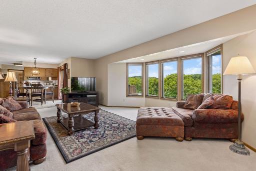 7885 Kingsview Lane N, Maple Grove, MN 55311