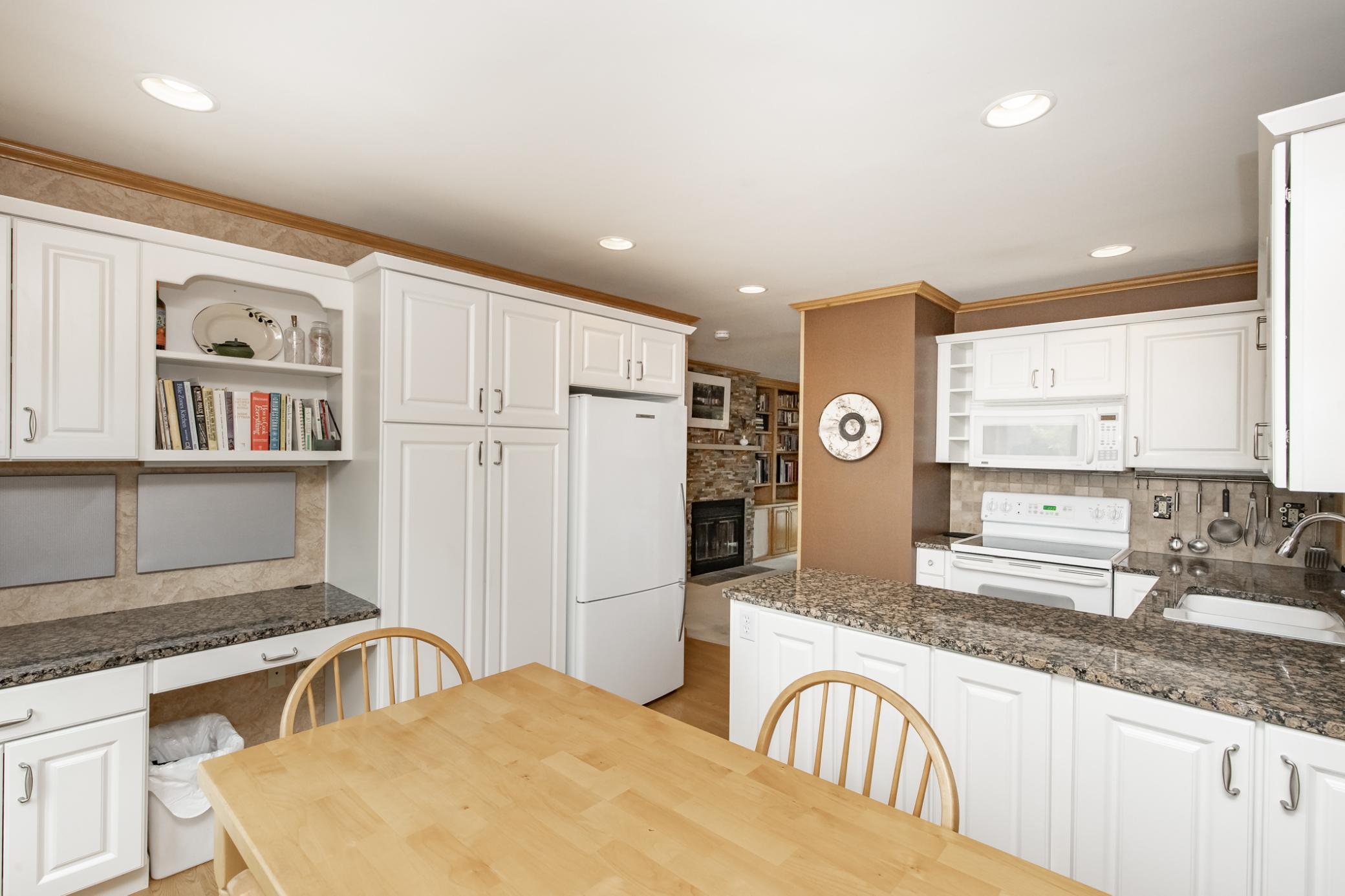 Kitchen/Dining