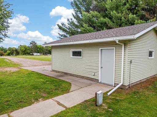 21671 Edwards Drive, Ironton, MN 56455