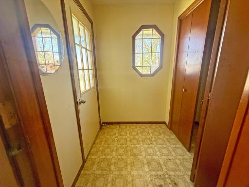 217 Pearl Street W, Amboy, MN 56010