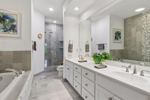 16847 Terrey Pine Drive, Eden Prairie, MN 55347