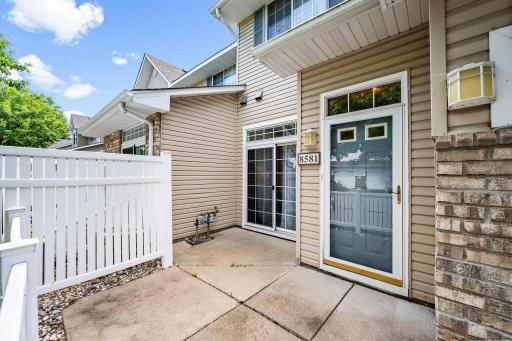 8581 Cortland Road, Eden Prairie, MN 55344