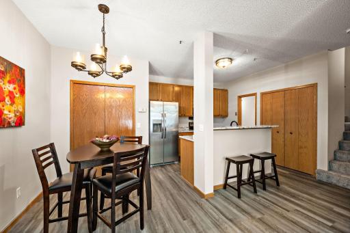 8581 Cortland Road, Eden Prairie, MN 55344