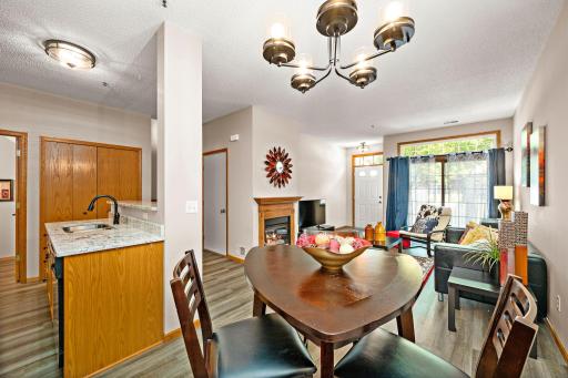 8581 Cortland Road, Eden Prairie, MN 55344
