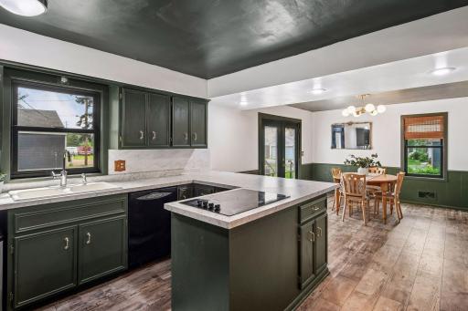 257 S Orange Street, Waconia, MN 55387