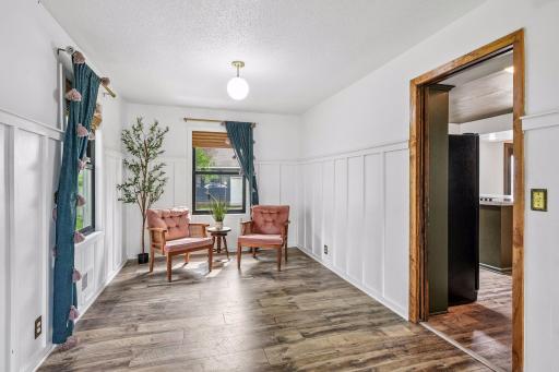 257 S Orange Street, Waconia, MN 55387
