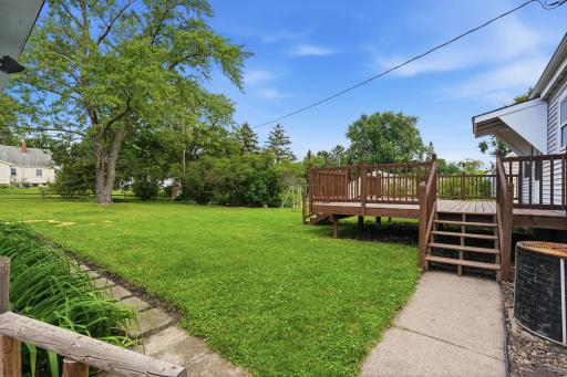 909 Selby Avenue, Saint Paul Park, MN 55071
