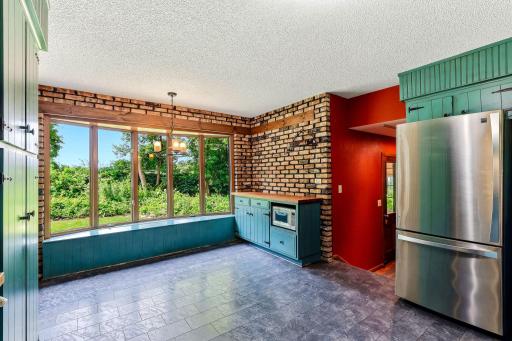 7033 Courtly Road, Saint Paul, MN 55125