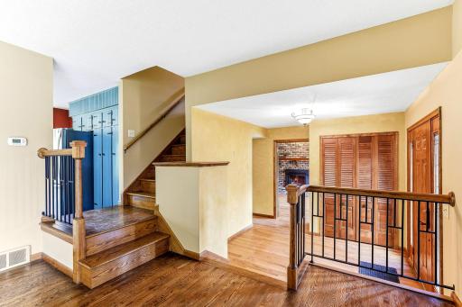 7033 Courtly Road, Saint Paul, MN 55125