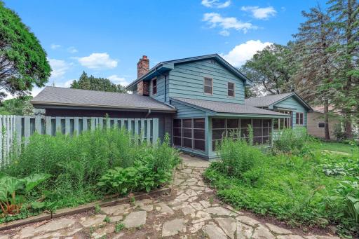 7033 Courtly Road, Saint Paul, MN 55125