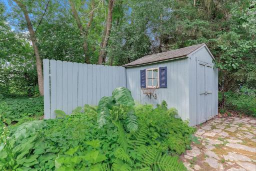 7033 Courtly Road, Saint Paul, MN 55125