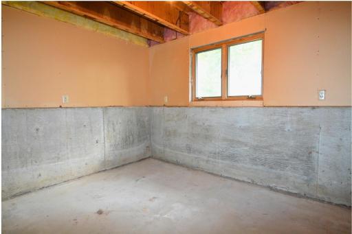 1420 1st Avenue E, International Falls, MN 56649