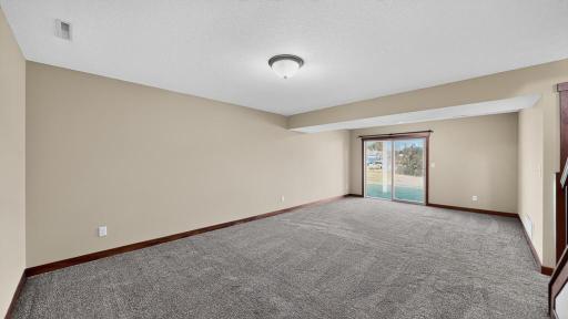4998 55th Avenue NW, Rochester, MN 55901