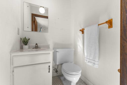 Primary 1/2 bath suite