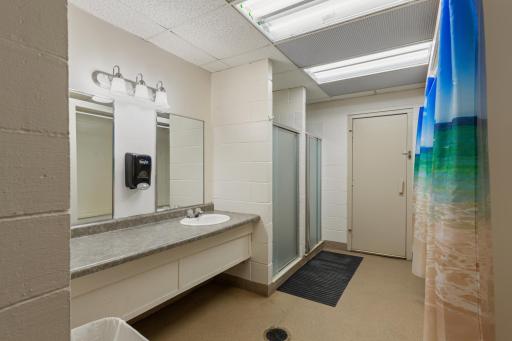 Clubhouse Locker Room1