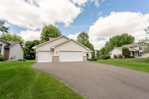 8284 Ashford Road, Saint Paul, MN 55125