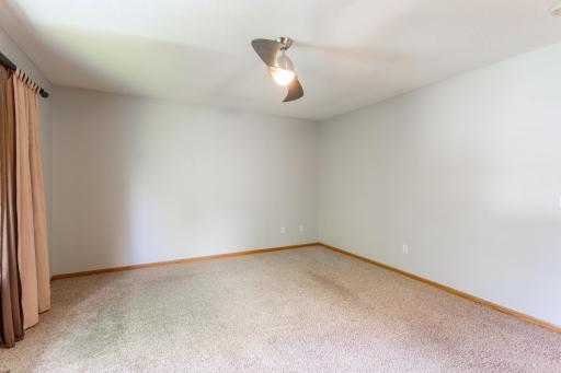 8284 Ashford Road, Saint Paul, MN 55125