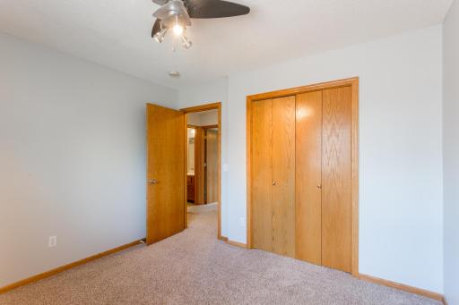 8284 Ashford Road, Saint Paul, MN 55125