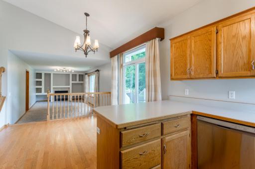 8284 Ashford Road, Saint Paul, MN 55125