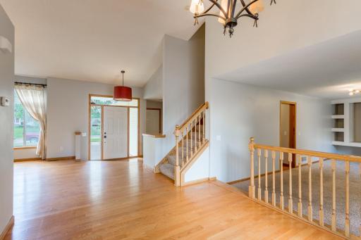 8284 Ashford Road, Saint Paul, MN 55125