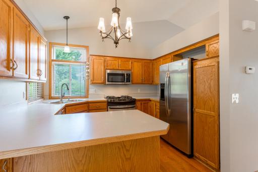 8284 Ashford Road, Saint Paul, MN 55125