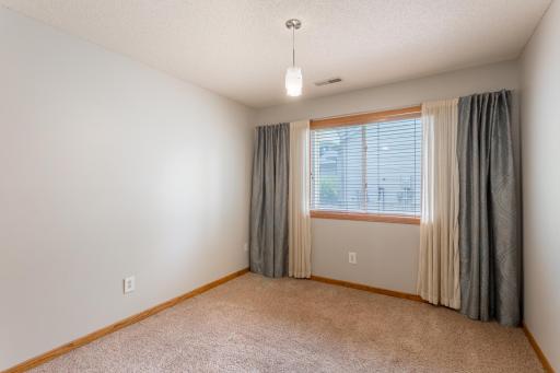 8284 Ashford Road, Saint Paul, MN 55125