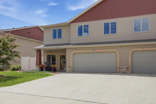 430 19th Avenue W, F, West Fargo, ND 58078