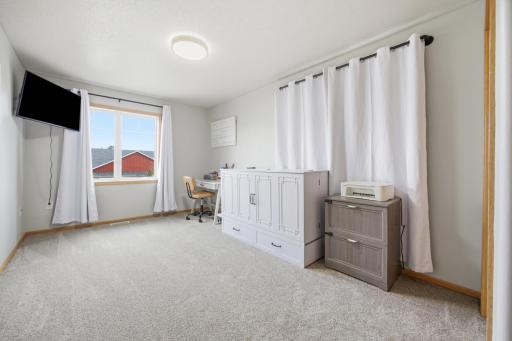 430 19th Avenue W, F, West Fargo, ND 58078