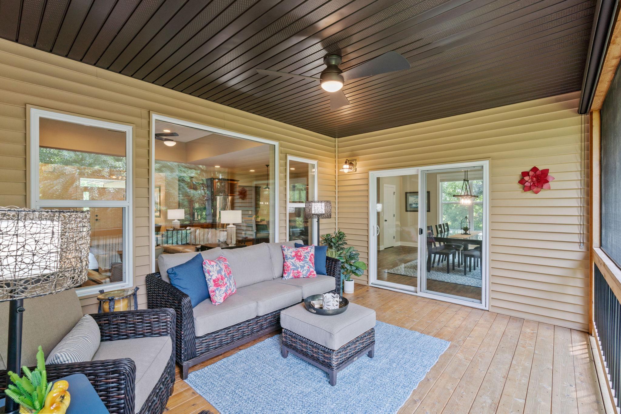 Oversized Screened 3-Season Porch w/ built-in privacy/sun shades & western sunset views