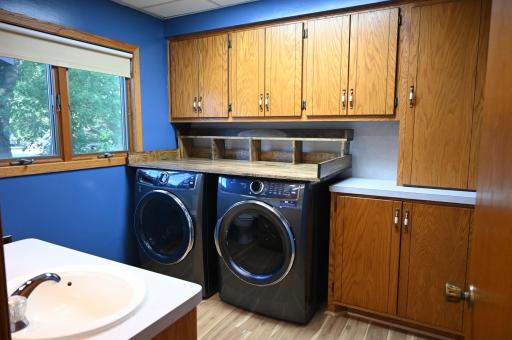 Main floor laundry, 1/2 bath