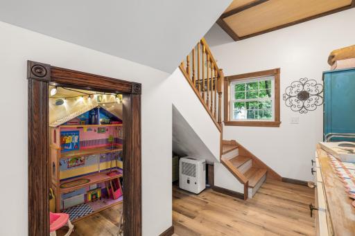 Cute Nook for Toys/Storage