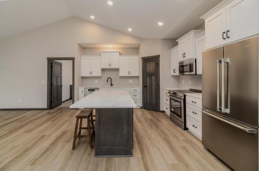 13860 Birdie Lane SE, Becker, MN 55308