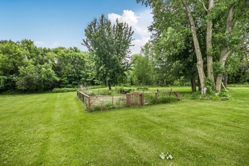 15815 101st Street SE, Becker, MN 55308