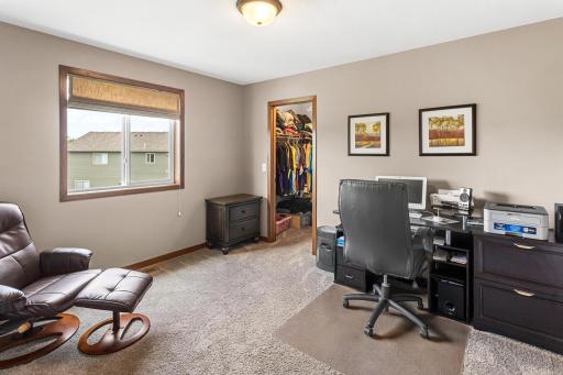 25464 11th Street W, Zimmerman, MN 55398