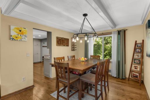 7660 Heritage Road, Eden Prairie, MN 55346