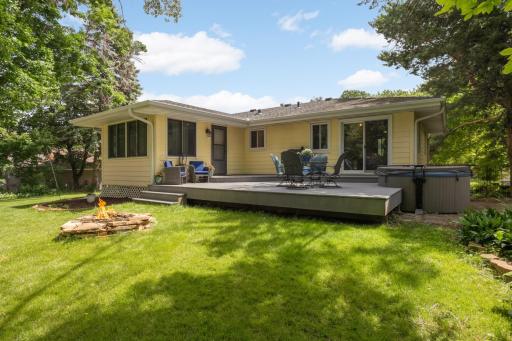 7660 Heritage Road, Eden Prairie, MN 55346